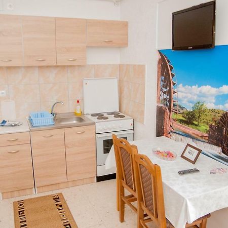 Apartment Slobo トレビニエ エクステリア 写真