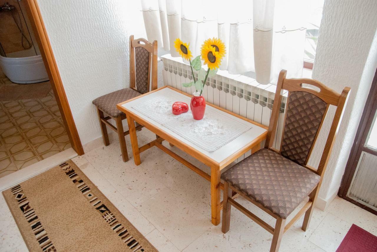 Apartment Slobo トレビニエ エクステリア 写真